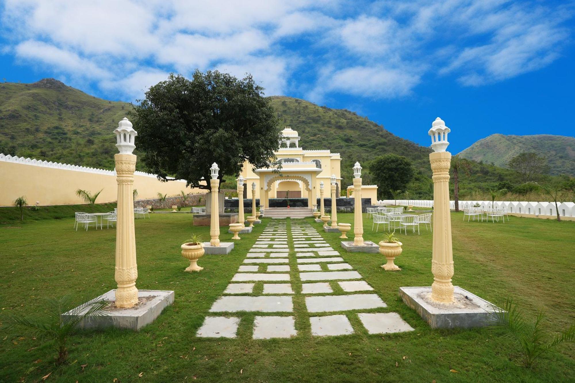 Maangarh Resorts أُودايبور المظهر الخارجي الصورة