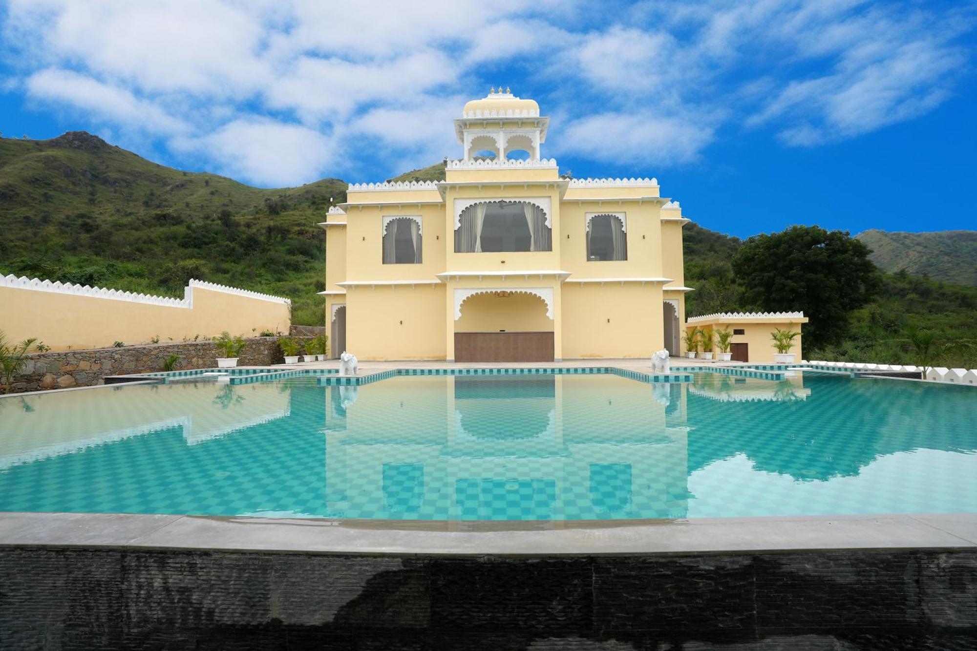 Maangarh Resorts أُودايبور المظهر الخارجي الصورة